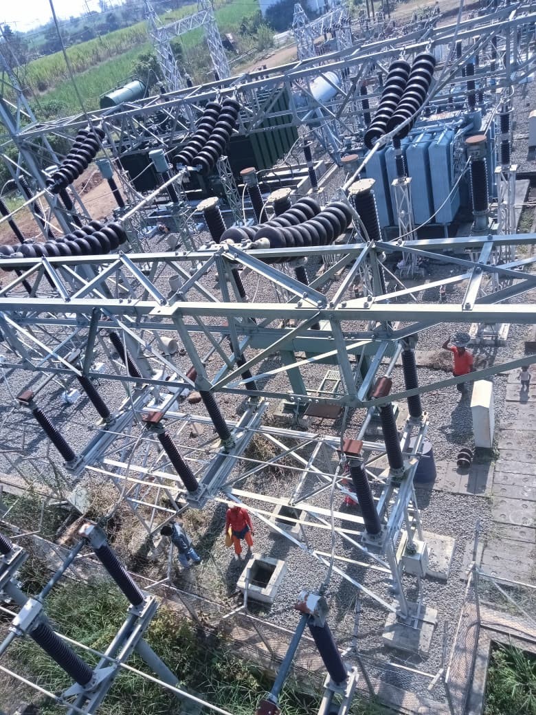 Switchyard and transformer-bay overview